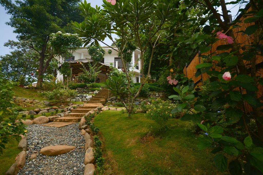 Hilltop Pool And Villa Puerto Princesa Екстер'єр фото